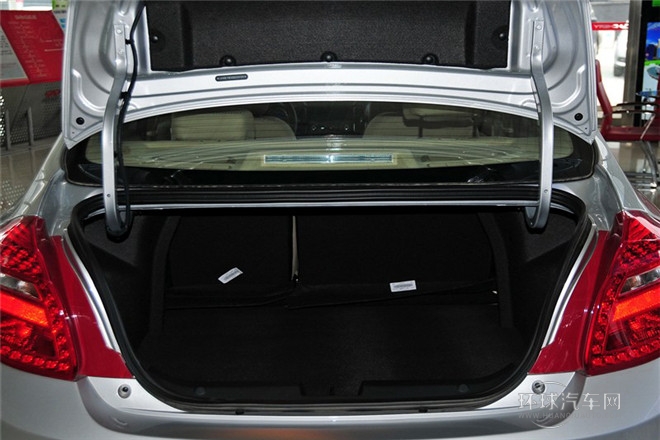 2013款 1.5L 手动风尚型