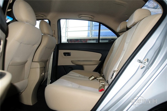2013款 1.5L 手动风尚型