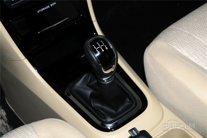 2013款 1.5L 手动风尚型