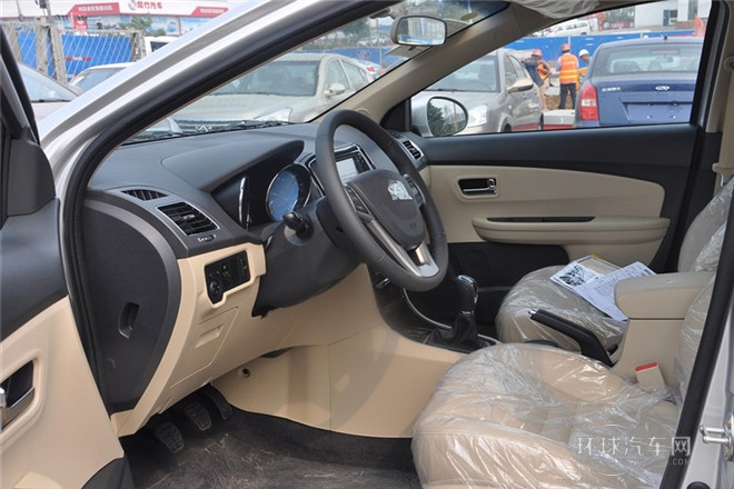 2013款 1.5L 手动趣尚型