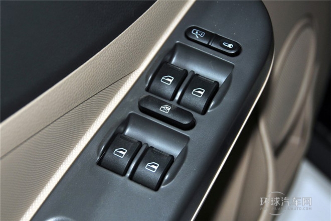 2014款 1.5L 手动优悦型