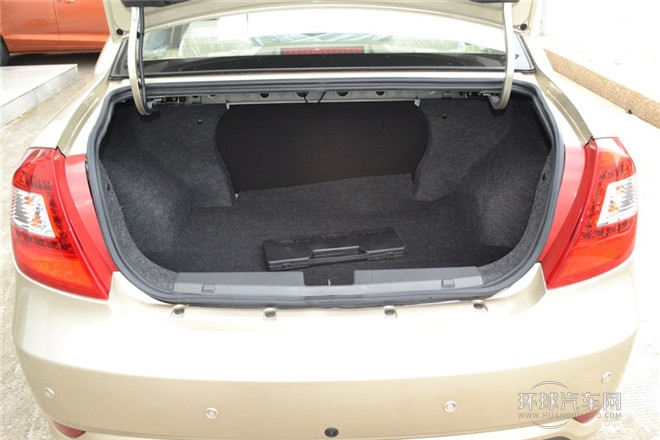 2014款 1.8L CVT卓悦天窗型