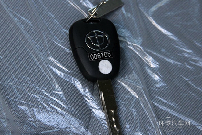 2011款 1.6L 手动新锐版