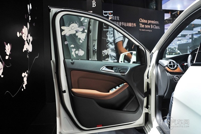 2012款B200 1.6T 双离合