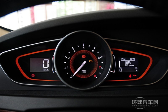 2013款 550S 1.8L 手动启逸版