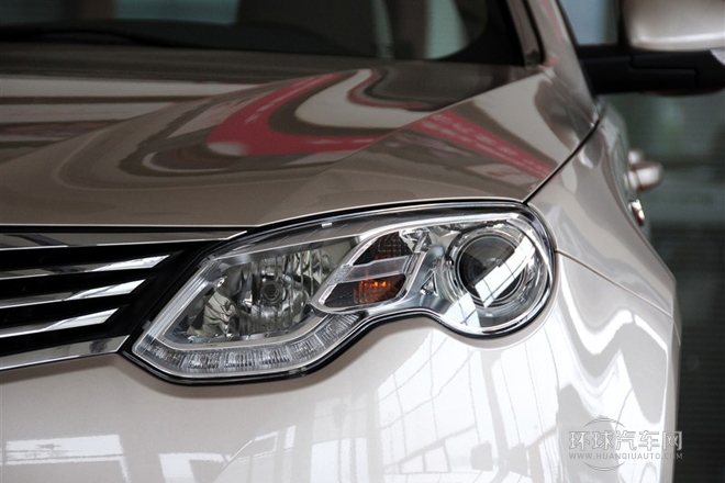 2013款 550S 1.8L 手动启逸版