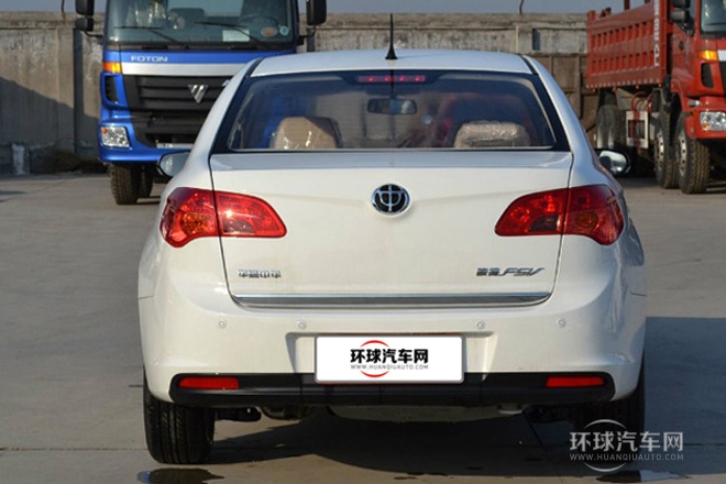 2011款 1.5L 自动豪华型