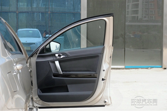 2013款 经典版 550 1.8L 自动风尚型