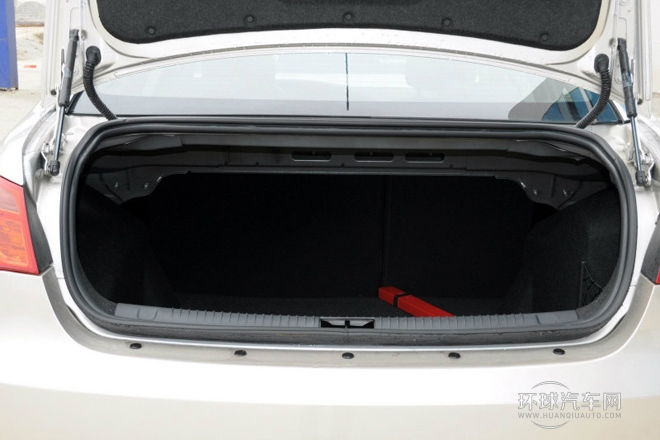2013款 经典版 550 1.8L 自动风尚型