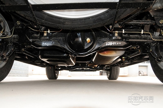 2013款 二代 2.0L 标准型