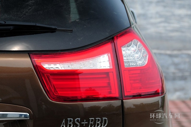 2013款 二代 2.0L 标准型