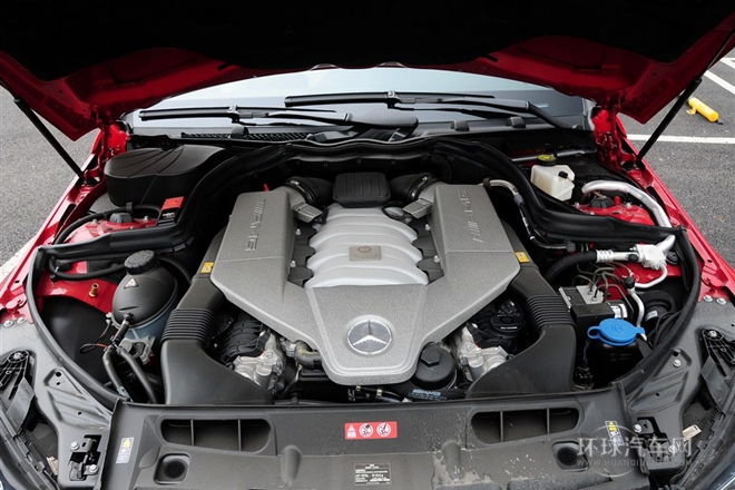 2012款C63 AMG Coupe动感版