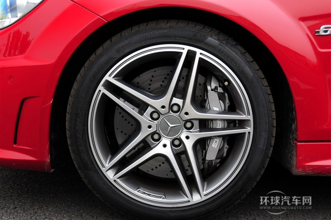 2012款C63 AMG Coupe动感版