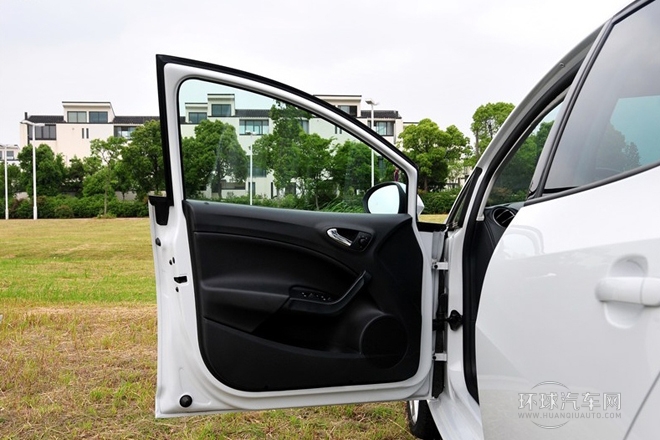 2013款 1.4TSI 5门版FR