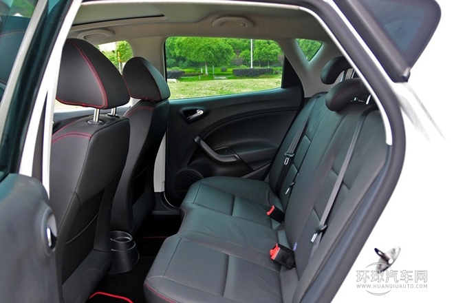 2013款 1.4TSI 5门版FR