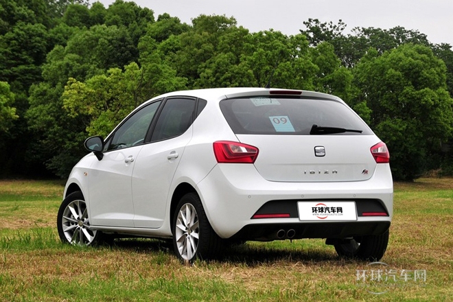 2013款 1.4TSI 5门版FR