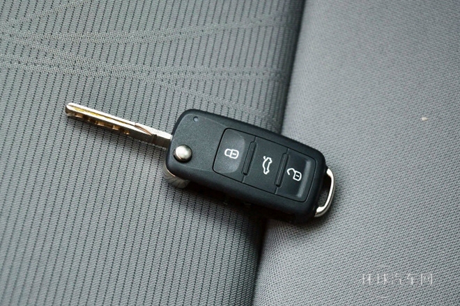 2013款 1.4TSI 3门版FR