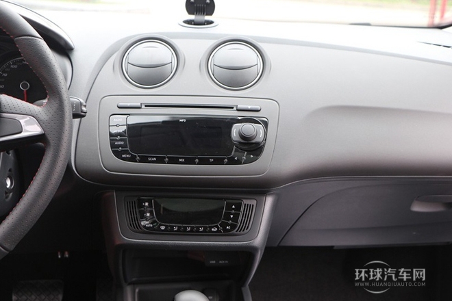 2013款 1.4TSI 3门版FR