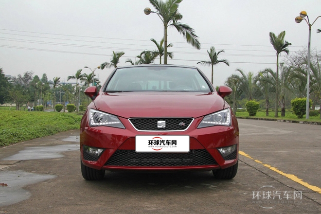 2013款 1.4TSI 3门版FR