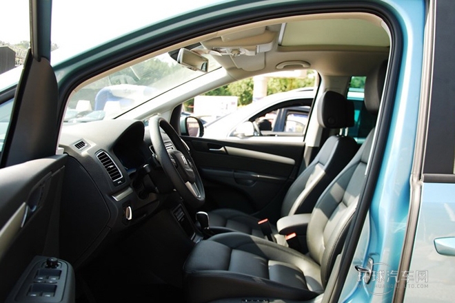 2013款 1.8TSI 豪华导航版 欧V