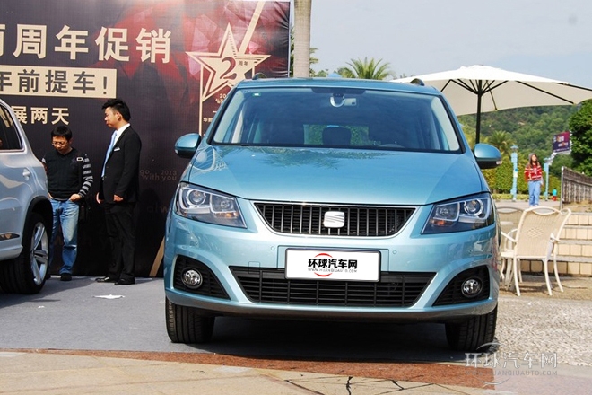 2013款 1.8TSI 豪华导航版 欧V