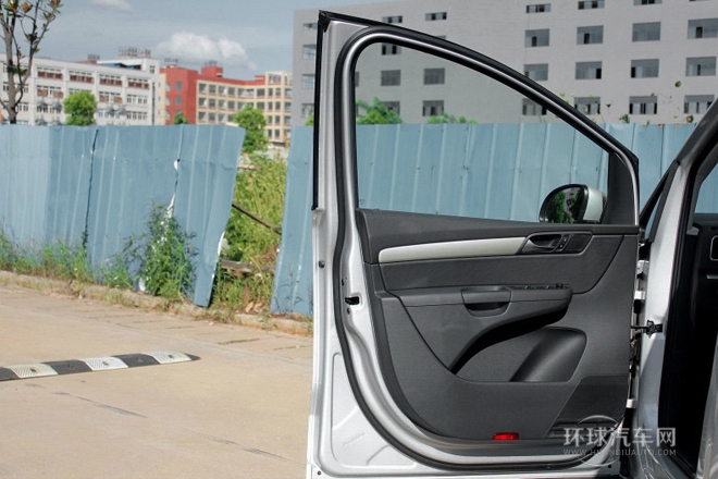 2013款 1.8TSI 豪华导航版 欧IV