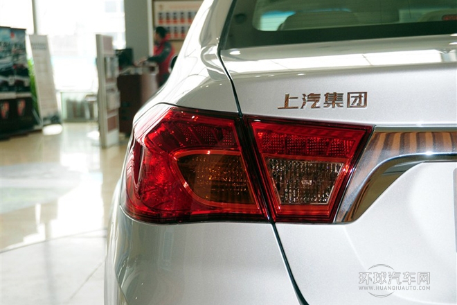 2012款 2.0L 典雅版