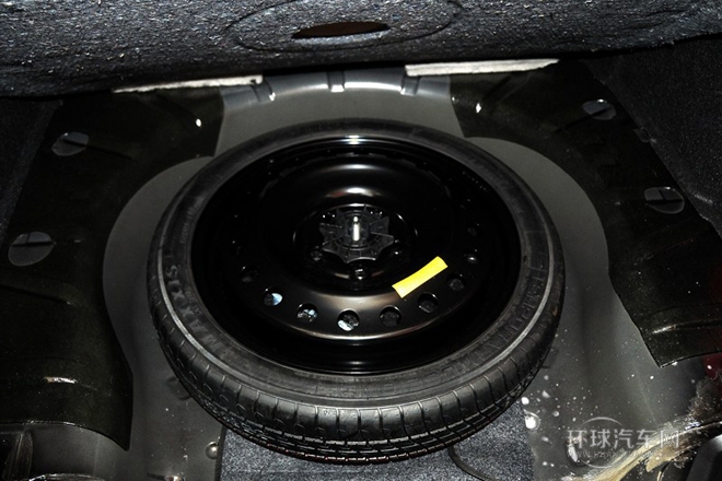 2012款 2.0L 舒适版