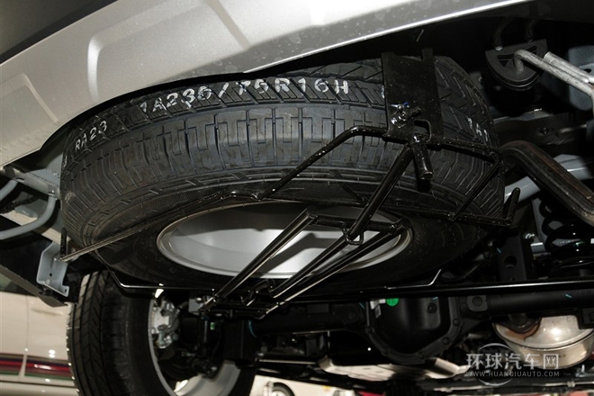 2014款 1.8T 4WD 自动豪域特装版