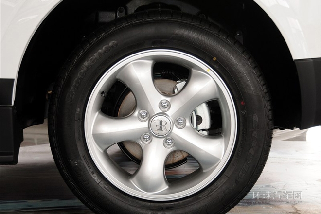 2014款 1.8T 4WD 自动豪域特装版
