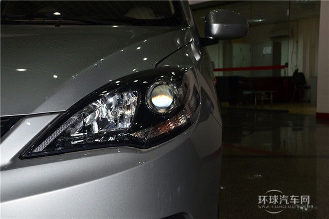2013款 掀背 1.5L AMT锐意版