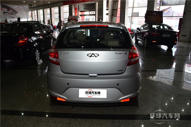 2013款 掀背 1.5L AMT锐意版
