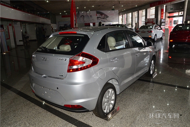 2013款 掀背 1.5L AMT锐意版