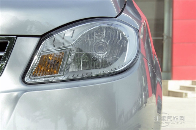 2012款 1.0L 手动数智导航版