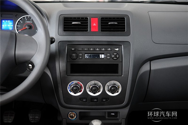 2012款 1.5L 手动标准型