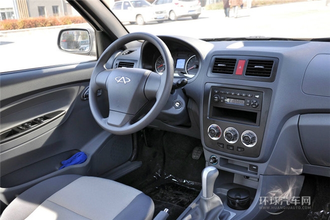 2012款 1.5L 手动标准型