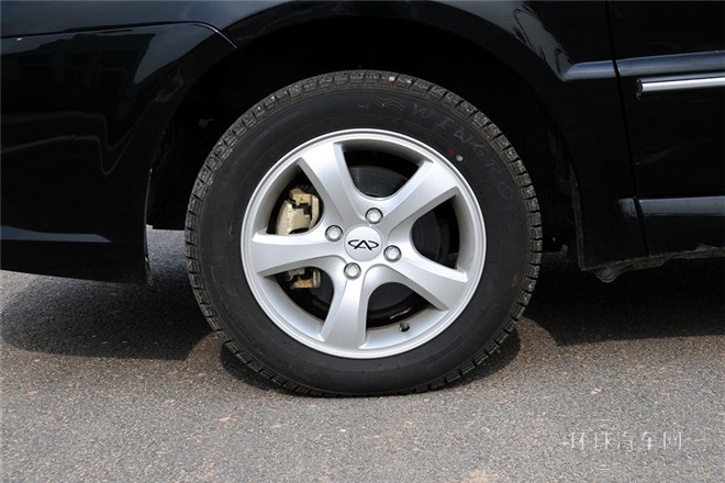 2012款 1.5L 手动豪华型