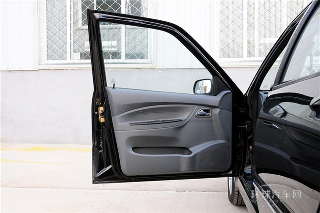 2012款 1.5L 手动豪华型