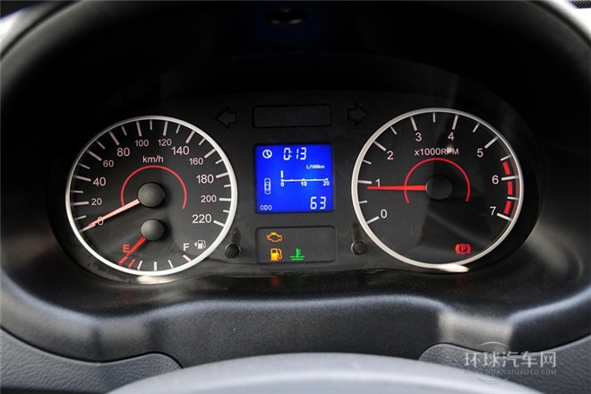 2012款 1.5L 手动豪华型