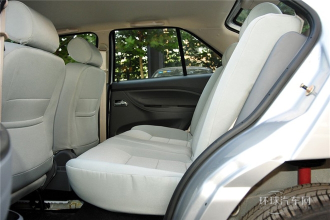 2012款 1.5L 手动舒适型
