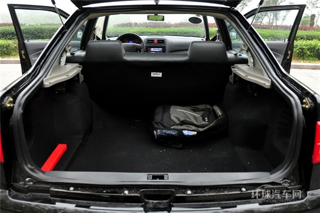 2012款 1.5L 手动尊贵型