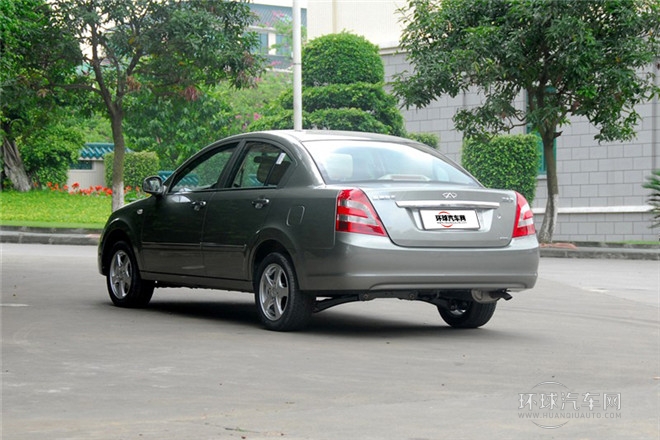 2010款 1.5L 手动精英型
