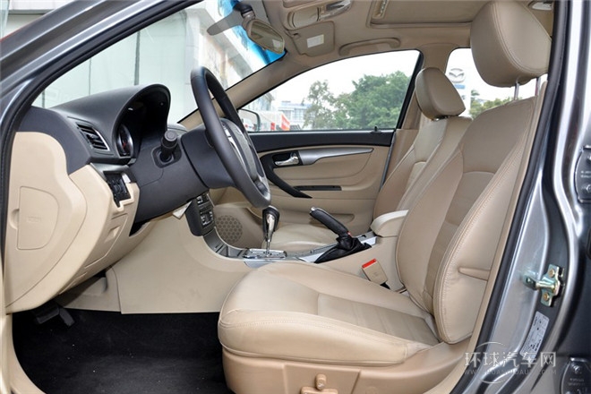 2012款 1.8L CVT导航版