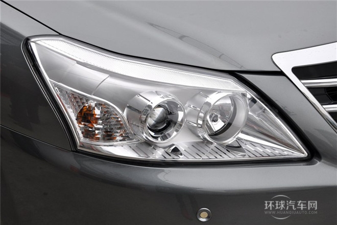 2012款 1.8L CVT导航版