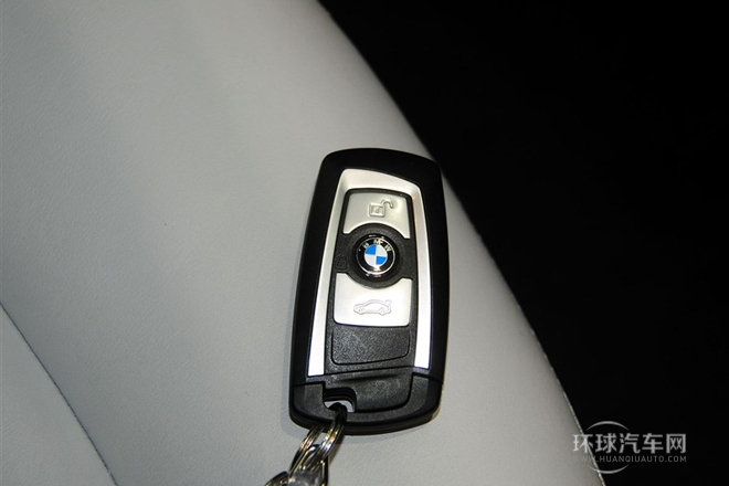 2014款 M3四门轿车