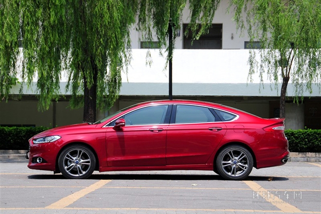 2013款 2.0L GTDi240豪华运动型