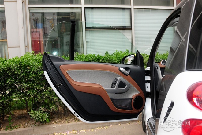 2014款 1.0T 硬顶BoConcept特别版