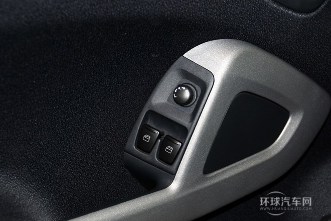 2013款 1.0 MHD 硬顶城市游侠特别版