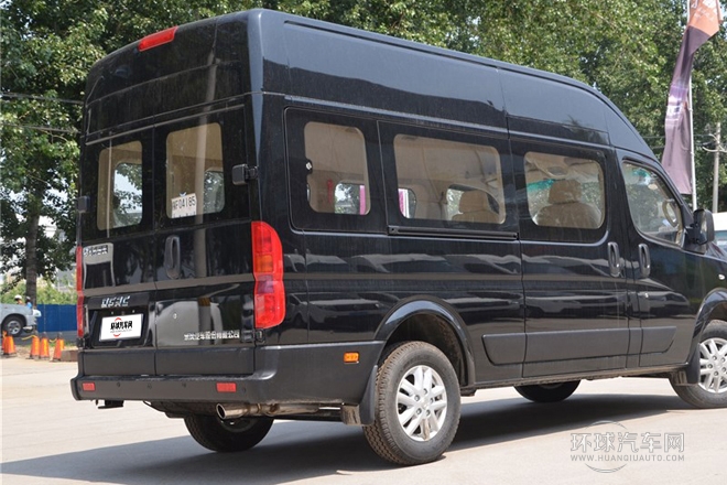 2014款 3.0T领尊版中轴高顶ZD30