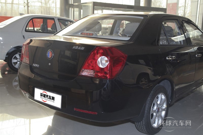2013款 1.5L 手动精英型